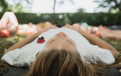 Boulimie et fatigue : comprendre pourquoi tu te sens épuisé·e et comment retrouver ton énergie durablement